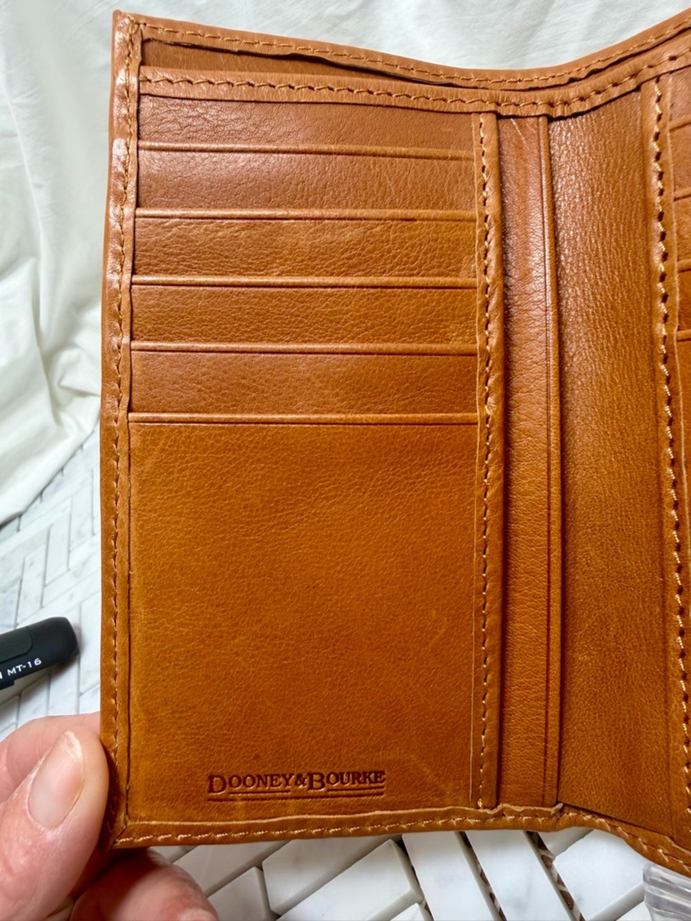 🤎💄Dooney & Bourke Flap Wallet💄🤎 - Picture 9 of 15